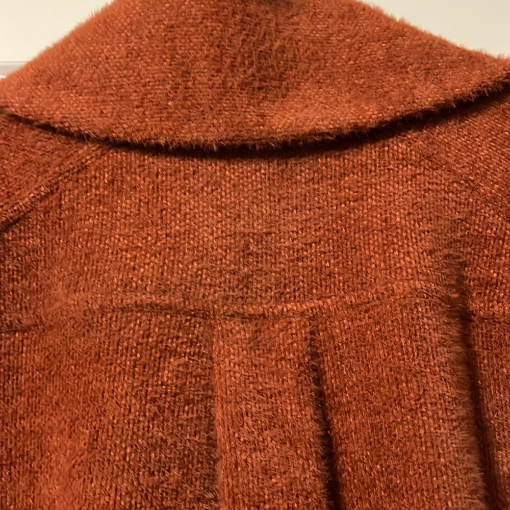 Shacket - Picture 7 of 7